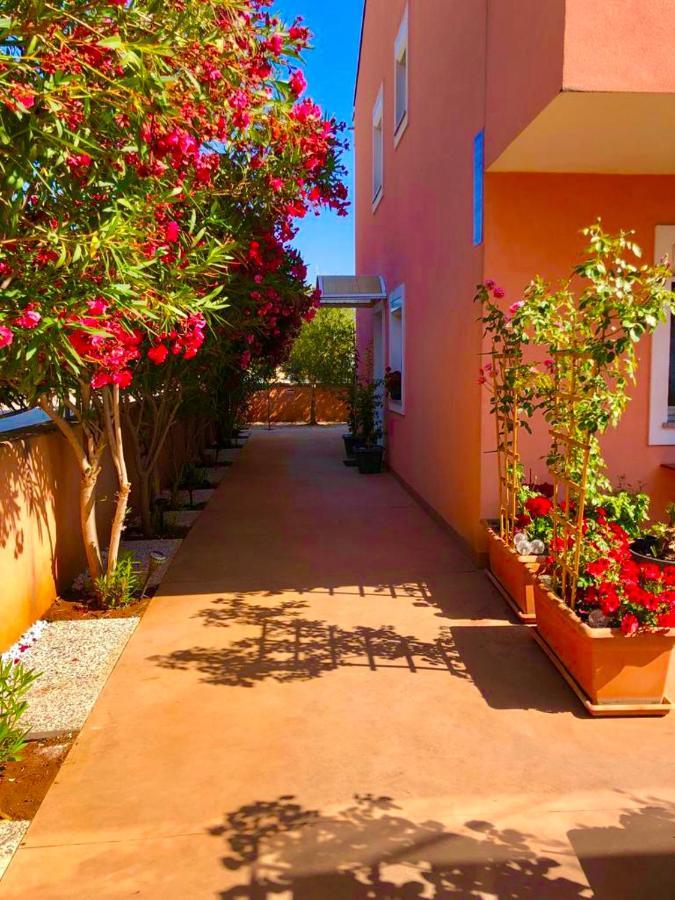 Guest House Navetta 2 Фажана Экстерьер фото